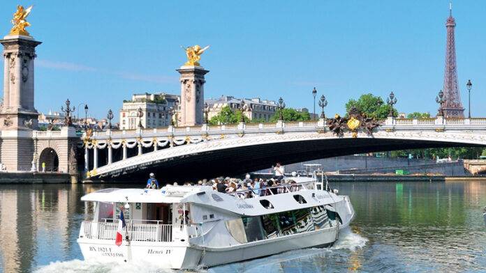 Paris Boats The Most Exciting Opportunity To Have Fun